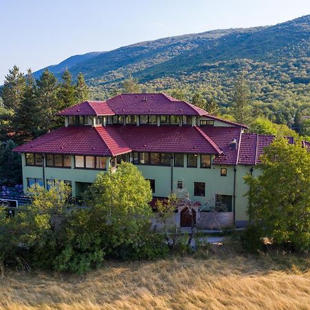 Holiday Resort Zlatni Dol Mostar Goranci Eksteriør bilde