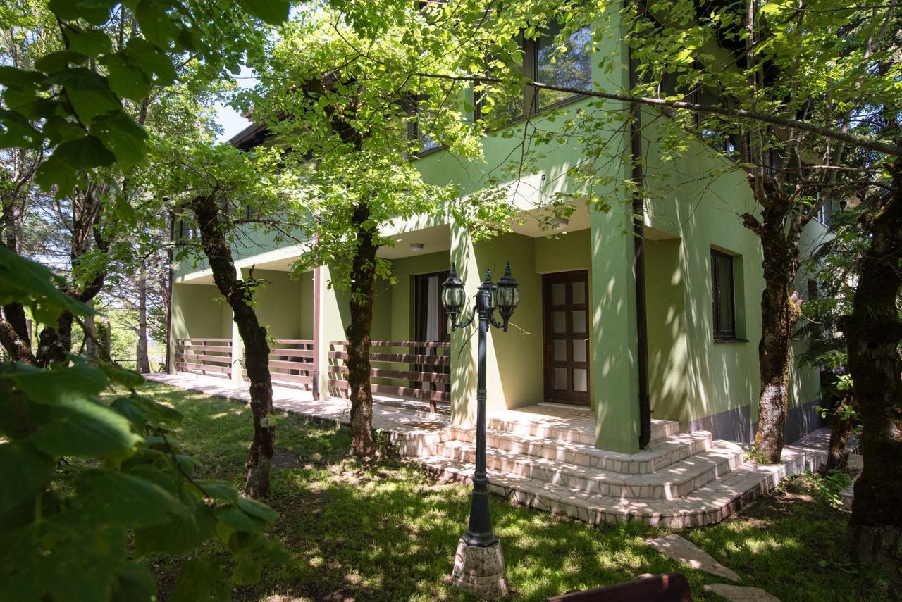 Holiday Resort Zlatni Dol Mostar Goranci Eksteriør bilde
