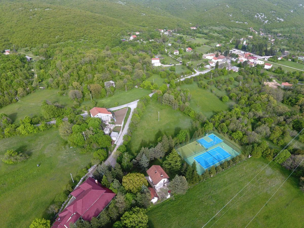 Holiday Resort Zlatni Dol Mostar Goranci Eksteriør bilde